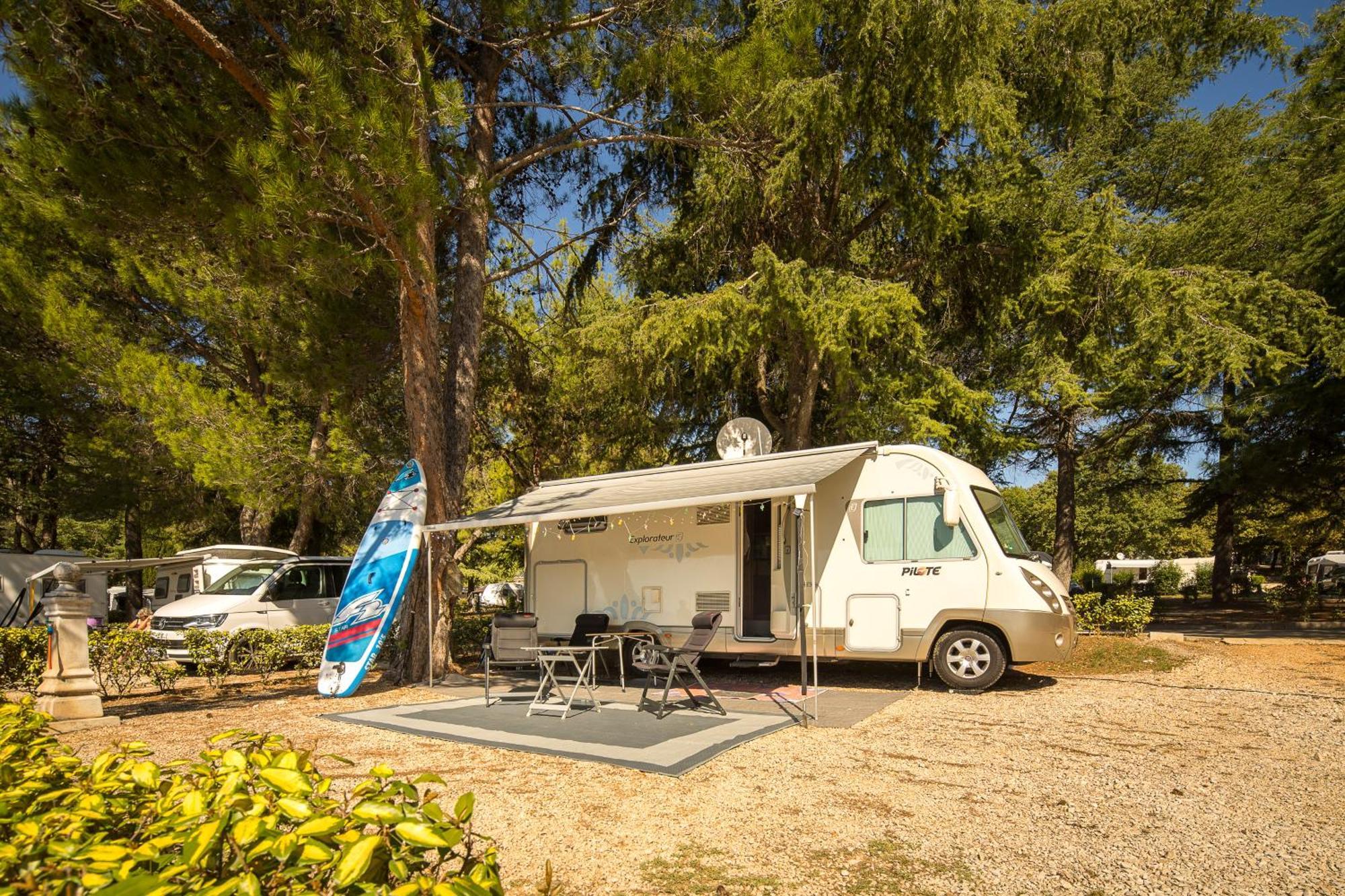Maistra Camping Valkanela Pitches فونتانا المظهر الخارجي الصورة