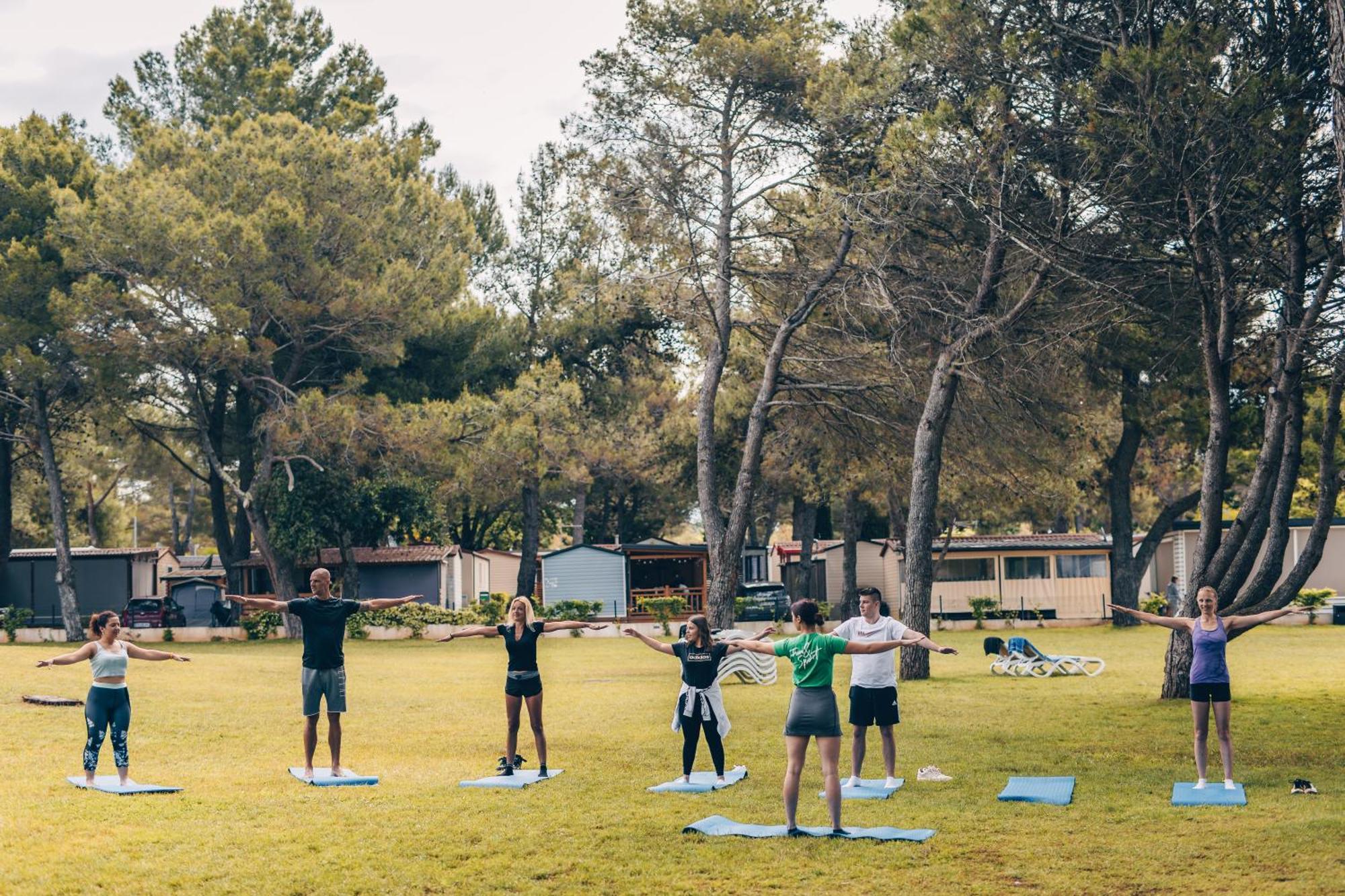 Maistra Camping Valkanela Pitches فونتانا المظهر الخارجي الصورة